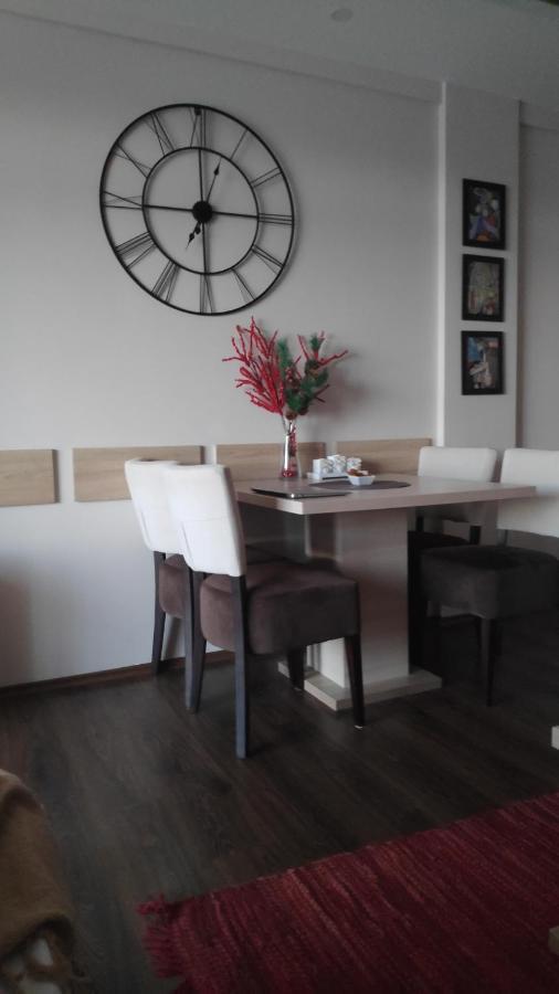 Apartman Sunset Milmari Kopaonik M10 Buitenkant foto