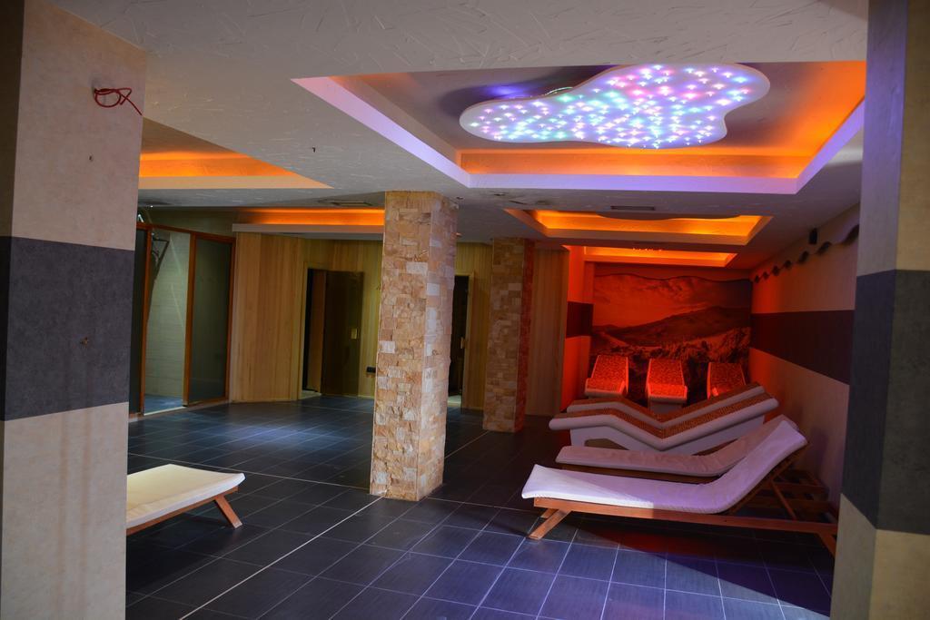Apartman Sunset Milmari Kopaonik M10 Buitenkant foto